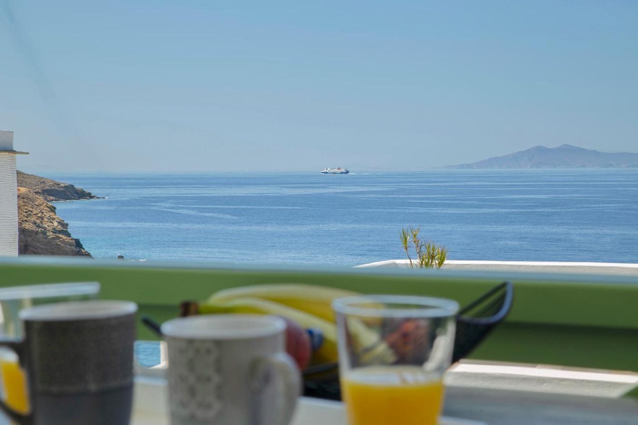 Corali Suites Andros Μπατσί Εξωτερικό φωτογραφία