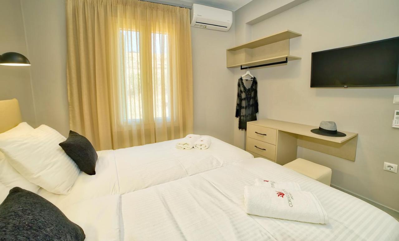 Corali Suites Andros Μπατσί Δωμάτιο φωτογραφία