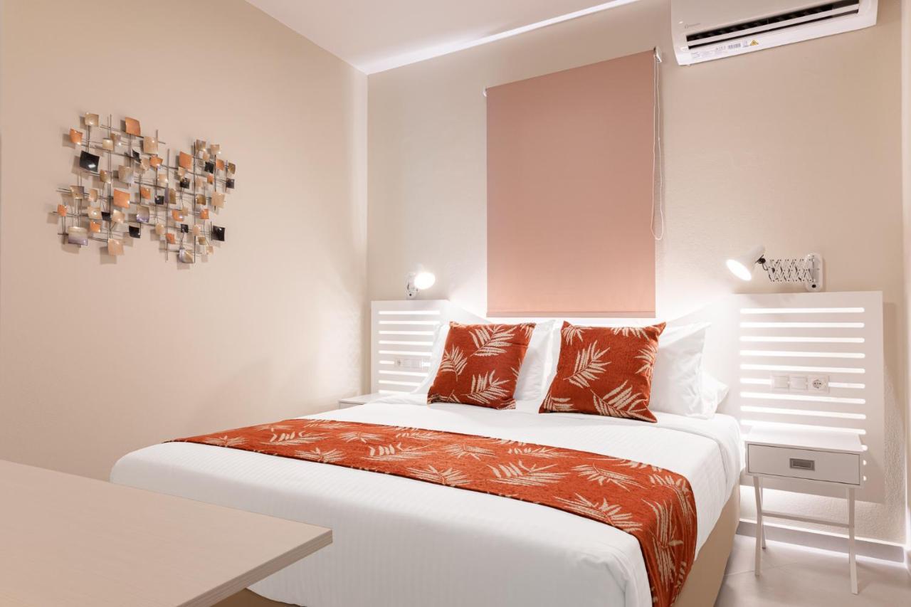 Corali Suites Andros Μπατσί Εξωτερικό φωτογραφία