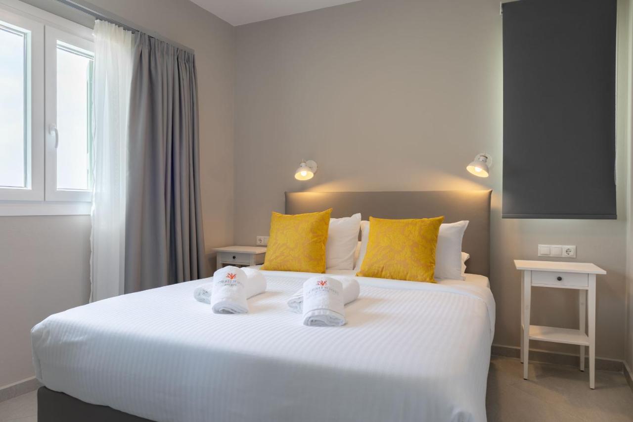 Corali Suites Andros Μπατσί Εξωτερικό φωτογραφία