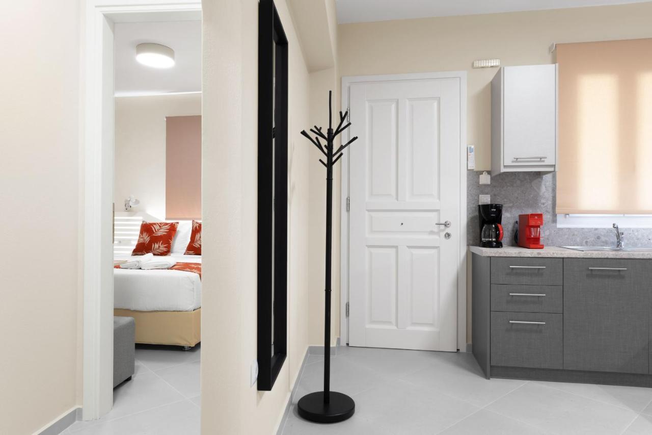 Corali Suites Andros Μπατσί Εξωτερικό φωτογραφία