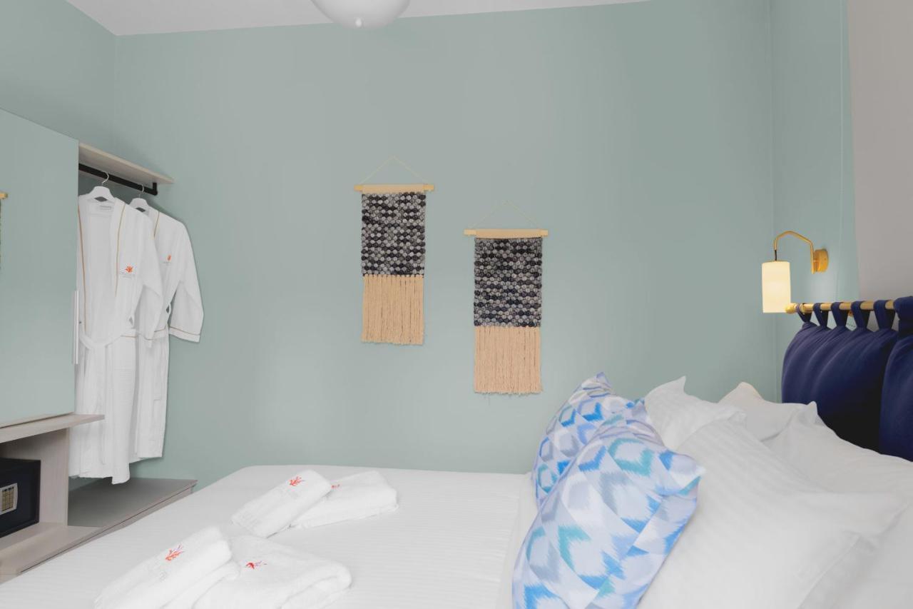 Corali Suites Andros Μπατσί Εξωτερικό φωτογραφία