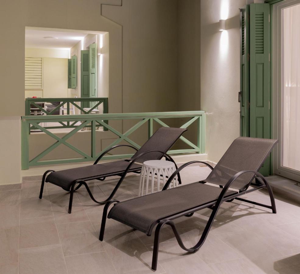 Corali Suites Andros Μπατσί Εξωτερικό φωτογραφία